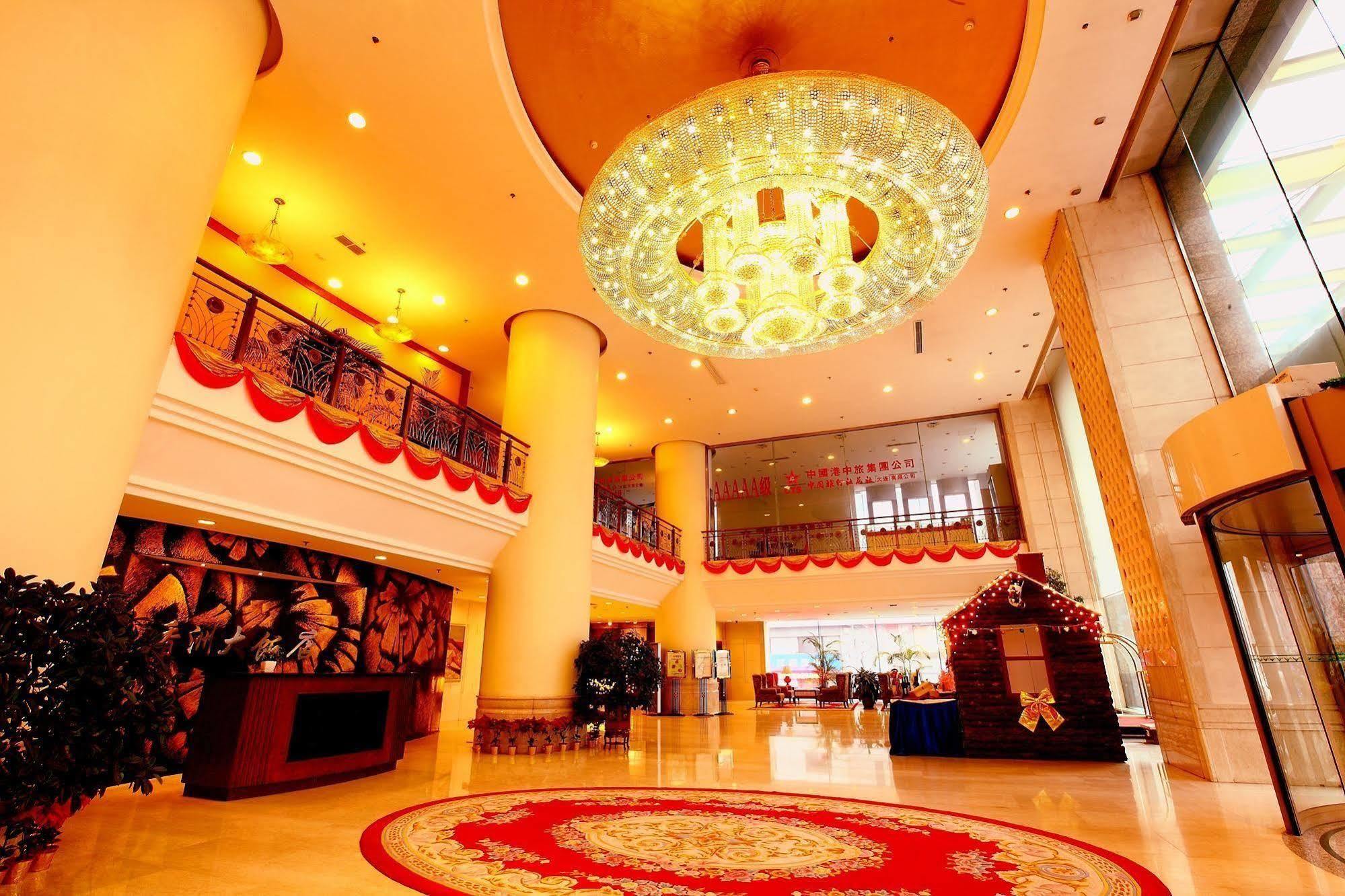 Central Plaza Hotel Dalian Eksteriør billede